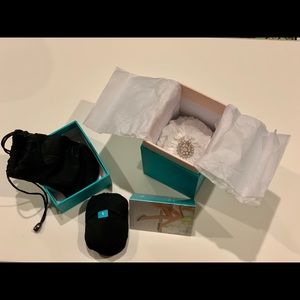 California Navy Box/ Accessories for Size 6 Tieks